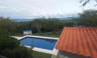 Se vende lote en Buga - Valle, corregimiento Zanjón Hondo - Condominio campestre miralindo.