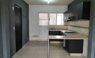 Rento casa en fraccionamiento bosques de sanctorum en cuautlancingo