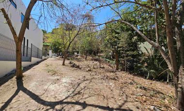 LAS CAÑADAS HERMOSO LOTE EN VENTA COLINDANTE CON DONACION Y ARROYO PLUVIAL