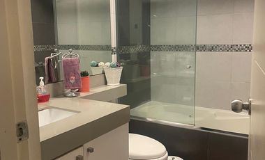 ALQUILER DE DEPARTAMENTO ESCLUSIVO EN CHACARILLA, TOTALMENTE AMOBLADO CON ACABADOS DE LUJO