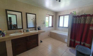 Venta de Parcela en condominio Santa Sara, Isla de Maipo
