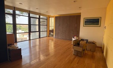 CASA EN VENTA LOMAS DE LAS AGUILAS