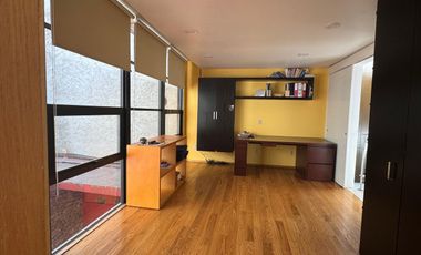 CASA EN VENTA LOMAS DE LAS AGUILAS