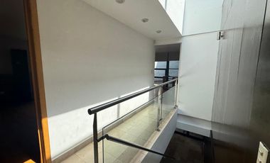 CASA EN VENTA LOMAS DE LAS AGUILAS