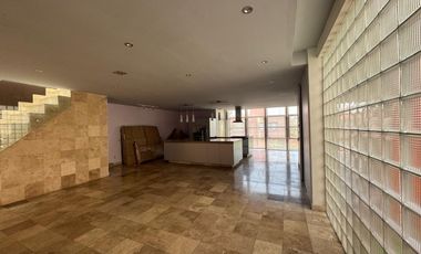 CASA EN VENTA LOMAS DE LAS AGUILAS