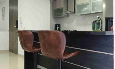 Arriendo apartamento amoblado en Cabecera