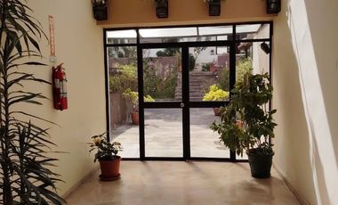 ARRIENDO DEPARTAMENTO AMOBLADO - Iñaquito Alto, Quito. Junto a Universidad Hemisferios (UHE)
