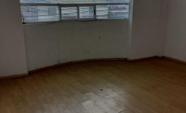 Excelente local de dos pisos en renta