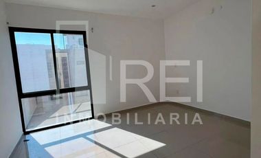 VENTA CASA CON ROOF GARDEN DENTRO DE COTO AUREA RESIDENCIAL TLAJOMULCO