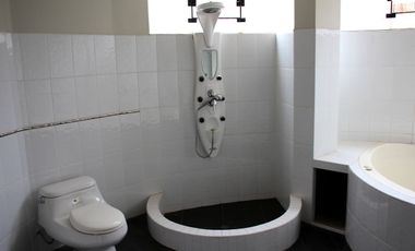 ✅📍Los Keñuales - Esquina Se VENDE Casa 2 Pisos