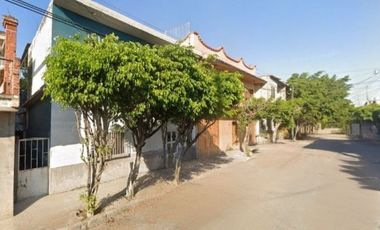 Casa en Venta Cuautotolapan 86 Lazaro Cardenas Zacatepec de Hidalgo, Morelos Recuperacion Bancaria