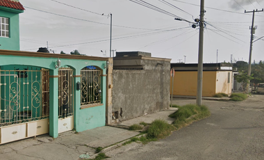 Casa en Remate Bancario en C. Primavera, Praderas 1er sector, Monclove,  Coah. (Solo recursos propios)