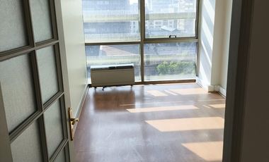 Moderna Oficina en Edificio Casa Colorada  41 M2 Centro de Santiago