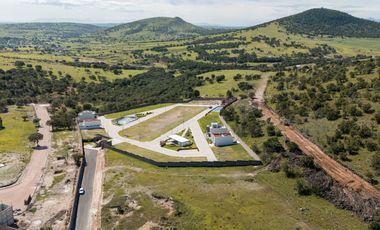 TERRENO EN HARAS CON TODOS LOS SERVICIOS - $600,400