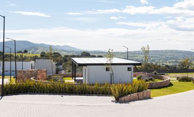 TERRENO EN HARAS CON TODOS LOS SERVICIOS - $600,400