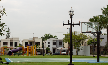 Terreno a la venta en Vista al Parque. ✅