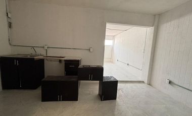AMPLIO Y UBICADO LOFT DE UNA RECÁMARA SOBRE AVENIDA SAN JERÓNIMO PARTE BAJA.