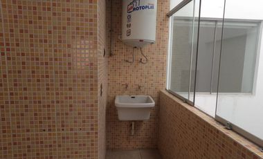 ALQUILO DEPARTAMENTO 3ER PISO  JIRON PETER PAUL RUBENS SANTIAGO DE SURCO