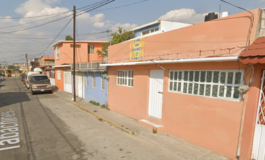 Casa en Venta en Tabachines, Villa de las Flores, Coacalco, Méx.