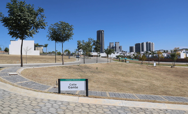 TERRENO EN VENTA EN PARQUE BRUSELAS - LOMAS DE ANGELÓPOLIS 2
