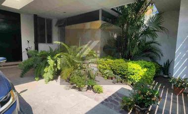 HERMOSA CASA EN VENTA SOBERNA RESIDENCIAL