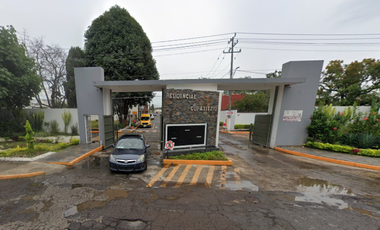 INVIERTE Y OBTEN GANANCIAS. CASA ADJUDICADA EN Av. Zumpimito, Cupatitzio, 60183 Uruapan, Mich.