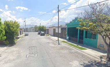 Casa en Remate Bancario en C. Zacate,  Loma Linda, Saltillo, Coah. (Solo recursos propios)