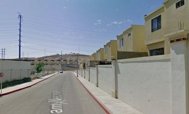 CASA EN VENTA, RECIDENCIAL BARCELONA, TIJUANA