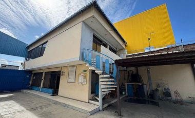 venta de local comercial en manta fa