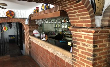 EDIFICIO COMERCIAL DE C= 732M2  IDEAL TRANSFORMAR EN 30 PEQUEÑOS LOFTS  PARA ESTUDIANTES Y PASANTES DE MEDICINA