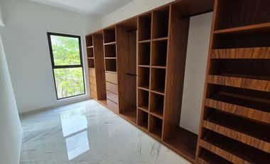 Casa Nueva Doble Altura en Vía Cumbres!