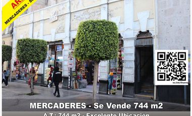 MERCADERES - Se Vende 744 m2   - Arequipa 📲 96186----  Mi WhatsApp: https://wa.link/0h----  ✅ Área de terreno 744 M2.(frentera 16 ml. - fondo 45 ml.