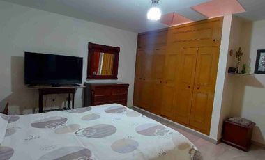 En venta casa bifamiliar barrio el cadillal