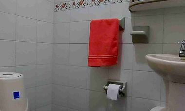 En venta casa bifamiliar barrio el cadillal