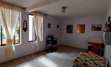 En venta casa bifamiliar barrio el cadillal