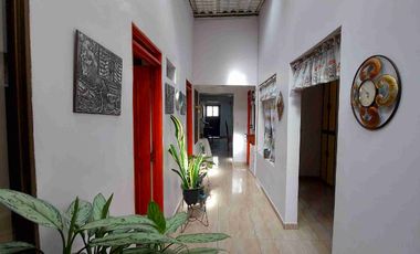 En venta casa bifamiliar barrio el cadillal