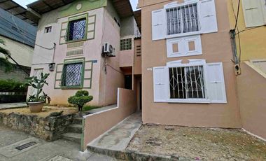 CASA DE DOS PISOS EN ALQUILER URB CARACOL,VIA DAULE