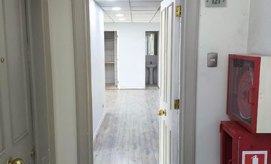 Amplia Oficina (Moderno Edif. Casa Colorada) 138 M2 Stgo Centro