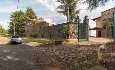Casa de Campo con vista panorámica a 30 minutos de Morelia en Mil Cumbres. SC0191