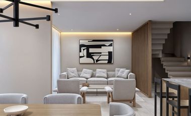 Hermosa Casa Nueva en Vía Cumbres! 4 Habitaciones 6 Baños!