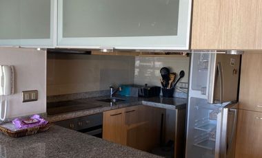 Arriendo comodo departamento Amoblado en Concon 2 Dormitorios, 2 baños, 1 estacionamiento 1 bodega, $ 650.000