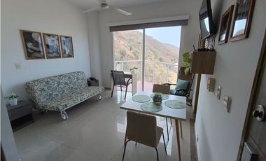 SE RENTA APARTAESTUDIO AMOBLADO VISTA AL MAR PLAYA SALGUERO - E.C.