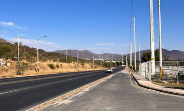 VENTA BODEGA SAN ISIDRO MAZATEPEC COLONIA SANTA CRUZ DE LAS FLORES, TLAJOMULCO, JALISCO.