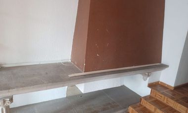 EXCELENTE CASA PARA CLÍNICA O NOTARÍA EN LA MEJOR ZONA DE MORELIA AMPLIA A PASOS DE AVENIDA LÁZARO CÁRDENAS EN CHAPULTEPEC SUR