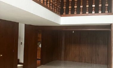 CASA MUY ACOGEDORA EN CONDOMINIO HORIZONTAL ARBOLADO