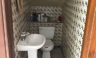 CASA MUY ACOGEDORA EN CONDOMINIO HORIZONTAL ARBOLADO