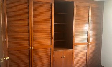 CASA MUY ACOGEDORA EN CONDOMINIO HORIZONTAL ARBOLADO