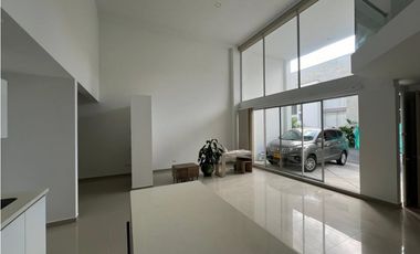 CASA DE LUJO EN RENTA EN ARMENIA QUINDIO