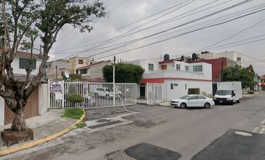 OY CASA HABITACIONAL ADJUDICADA EN VENTA VIVEROS DE LA LOMA, TLALNEPANTLA EDOMEX