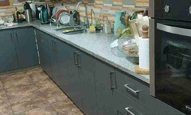Oportunidad, Hermosa Casa con Amplio terreno en Lomas Coloradas